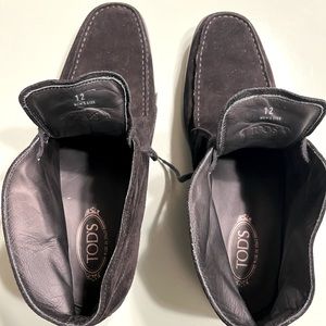 Tod’s suede boots, men’s size 12. Excellent condition.